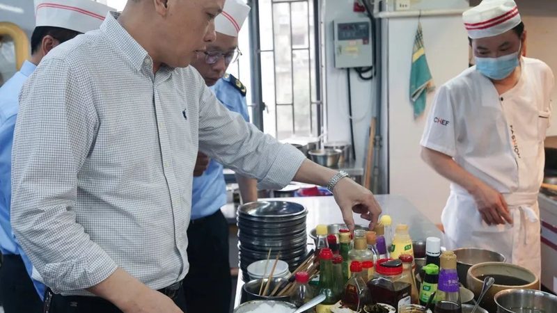 蜜饯果干小包装材质：安全与美观的完美平衡