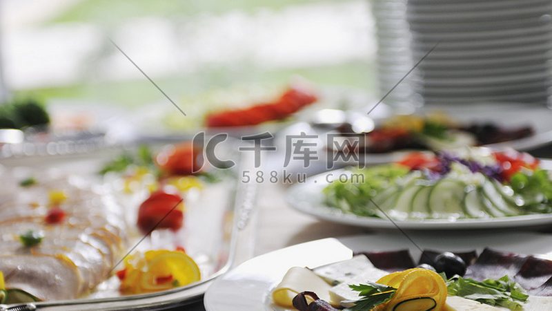 食品OEM代工：成本构成解析与计算方法**