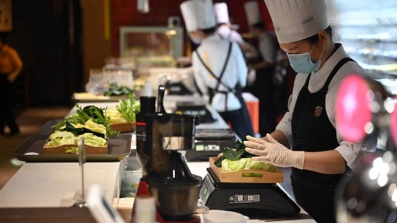 休闲食品批发价格：揭秘影响其高低的关键因素**