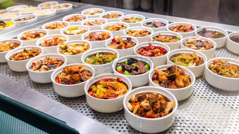 小包装蜜饯果干作为一种方便携带的休闲食品，其规格多样，主要分为以下几类：